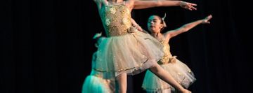 ‎¡Baila Conmigo!/Dance With Me!
