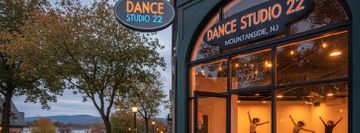 Dance Studio 22