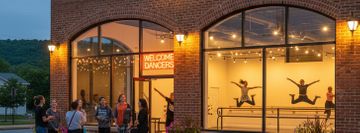 Short Dance Studios