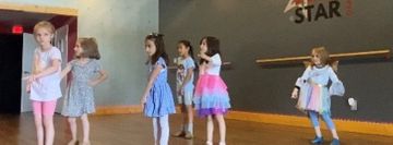 Red’s Star Dance Company