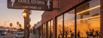 Extreme Motion Dance Studios-Caruthers